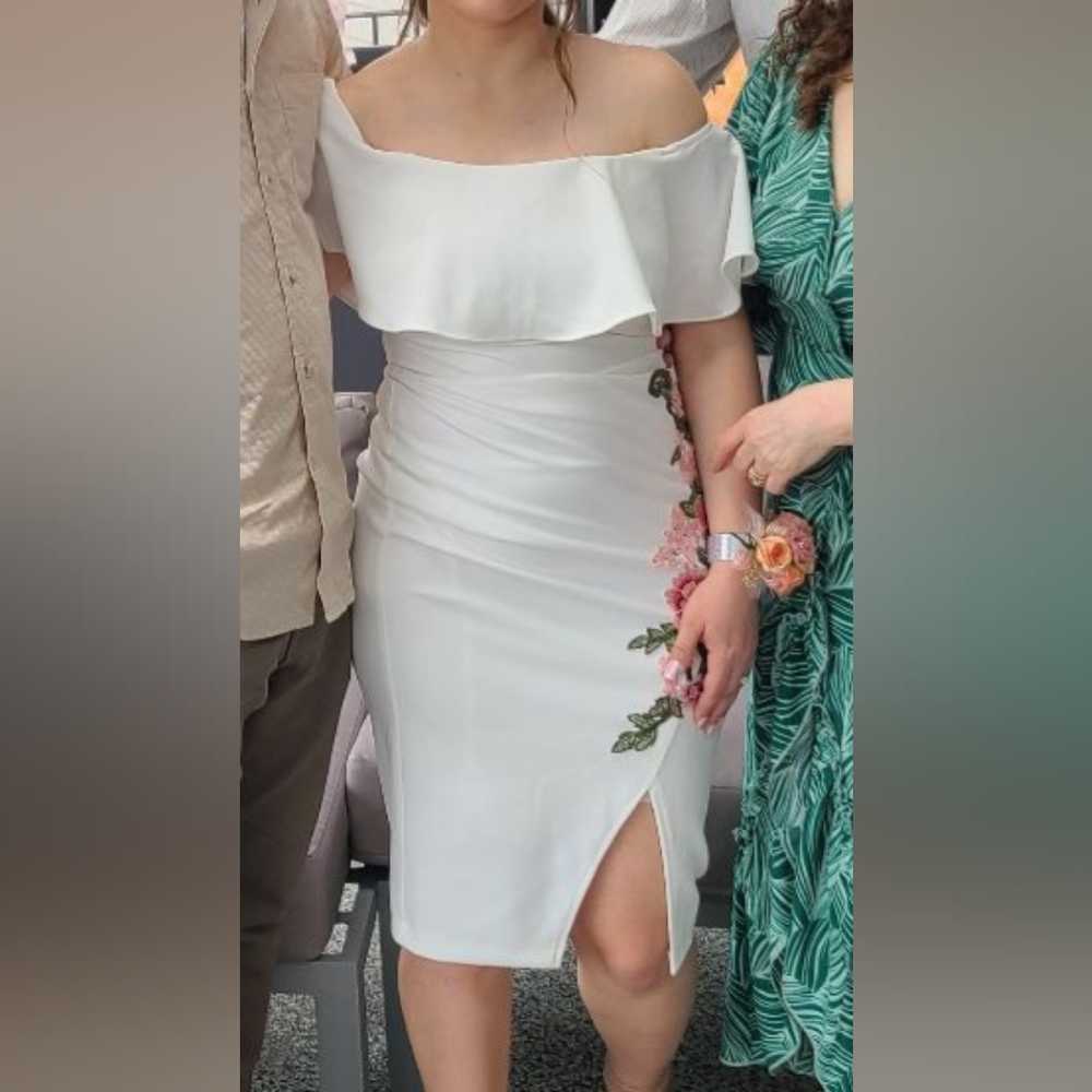 PREMIER AMOUR OffShoulder Sheath Dress sz 4 NEW